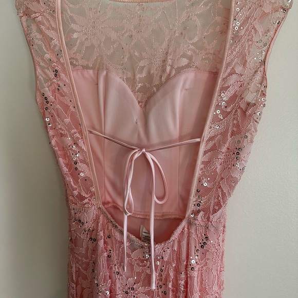 High to low Pink Cocktail/Prom Dress - Picture 6 of 6